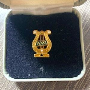 Alpha Chi Omega Pin